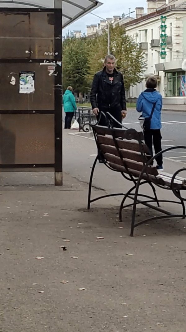 в курске мужчина ударил ребенка