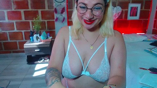 I'm online @MyFreeCams! #onmfc https://t.co/FMT4rZwCfJ 💚 https://t.co/aIw5UQbpYq<a class="tags" href="/tag/myfreecams">@myfreecams</a><a href="/tag/onmfc"class="tags">#onmfc</a>