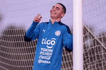 Almiron GIF