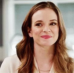   Happy birthday to the lovely Danielle Panabaker 