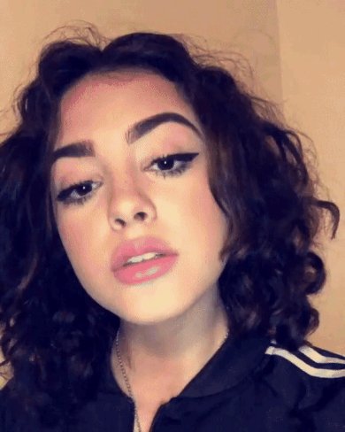 Malu Trevejo (Fake) on Twitter: "Seeing so many « domme » following me