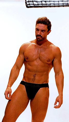 Fit Famous Males on Twitter: "STEVE GRAND 😍🍑🔥 @GrandAxisGuys"