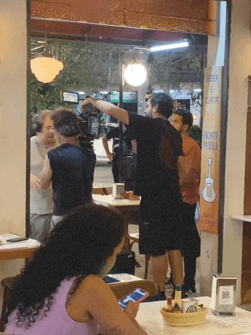 Ainda nas grava&ccedil;&otilde;es https://t.co/uFe1Av4yE5<a href="/tag/ator"class="tags"><span>#ator</span></a><a href="/tag/globoplay"class="tags"><span>#globoplay</span></a><a href="/tag/todasasflores"class="tags"><span>#todasasflores</span></a>