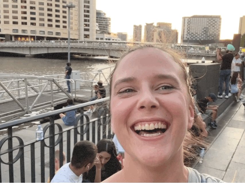 tw-pornstars-bluexstacey-twitter-outside-crown-in-melbourne-waiting