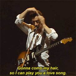 Happy birthday to my favourite writer of all time (Alex Turner) 