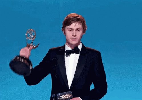 Happy 36th birthday to Evan Peters 