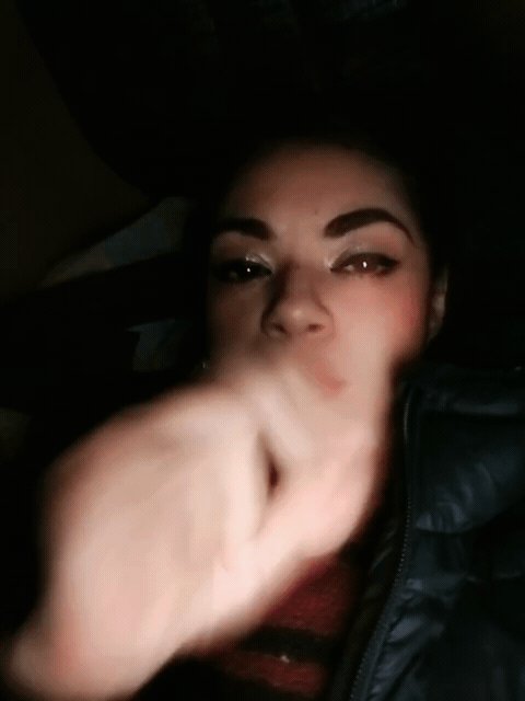 ✌️ 1 ❤️ https://t.co/9qRJIjG5MQ