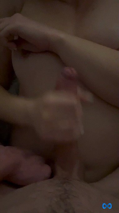 -Full video here: -Kompletn&iacute; video tady:  https://t.co/ki7HtNXmnd  - Cum her tits - V&yacute;střik na jej&iacute; prsa<a href="/tag/porn"class="tags"><span>#porn</span></a><a href="/tag/handjob"class="tags"><span>#handjob</span></a><a href="/tag/dick"class="tags"><span>#dick</span></a><a href="/tag/fleshlight"class="tags"><span>#fleshlight</span></a><a href="/tag/amateurporn"class="tags"><span>#amateurporn</span></a>