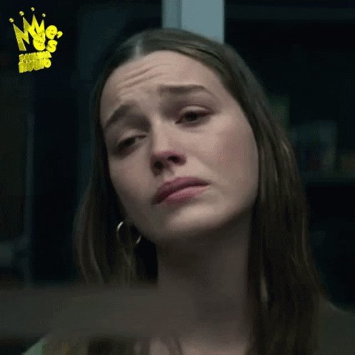 Wey Ya Victoria Pedretti GIF