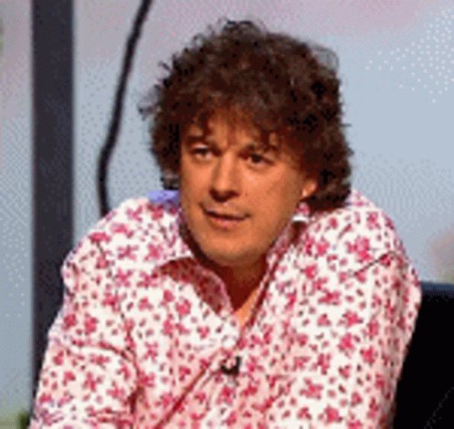 Happy 57th Birthday Alan Davies.

Have a top day! 