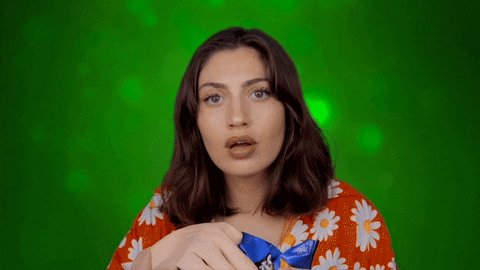 Rachel💫 on Twitter: "Laying naked in bed under the ceiling fan, while eating doritos. Livin’ the