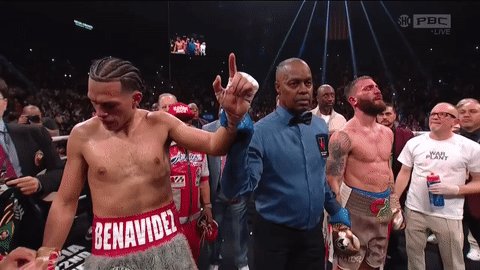RT @ShowtimeBoxing: The Mexican Monster remains undefeated 🥊 

#BenavidezPlant 