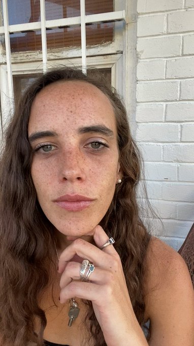 Just sold a #clip - it's more fun to smoke in lingerie https://t.co/TBYfxtwiB5 https://t.co/8WUvGme9<a href="/tag/clip"class="tags">#clip</a>