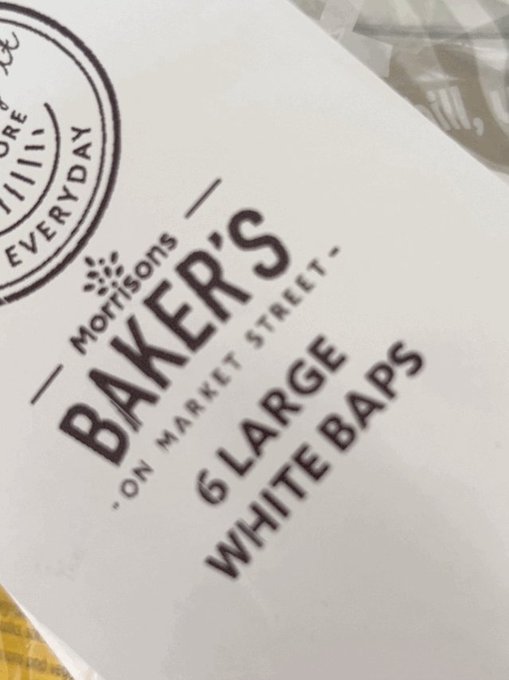 Shouldn&rsquo;t laugh #baps. https://t.co/0v7I3qz3pW<a href="/tag/baps"class="tags">#baps</a>