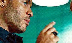 Happy birthday to the other member of my dream celebrity throuple, Lenny Kravitz! 