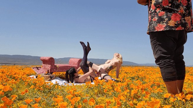 Behind The Scenes video(28min)  of  🌼Poppyfield Pussy Popping🌼with @jaguar_kitty is LIVE on my site!