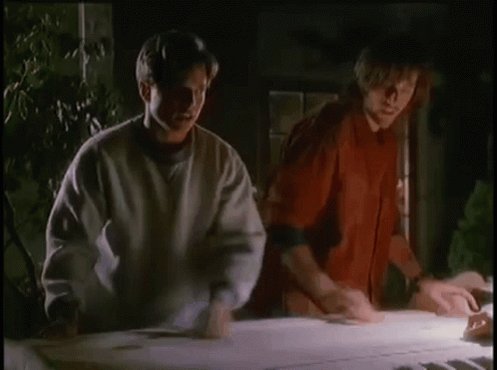 Happy birthday, Scott Wolf 