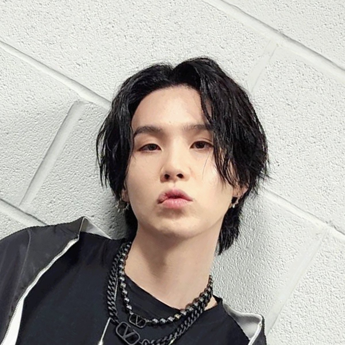 lara⁷🪽 on Twitter "RT hopespiration the complete yoongi dday kissy