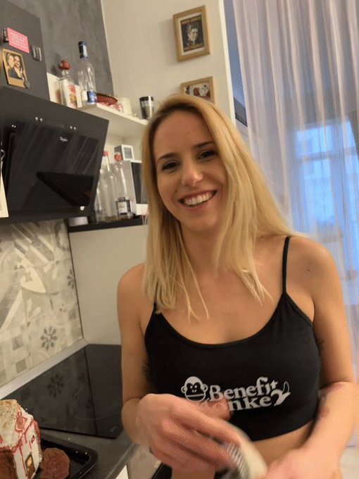 🚨Attention, all you naughty folks! 🚨  I'm back and hotter than ever! Get ready for a wild ride as I bring<a href="/tag/silviasoprano"class="tags"><span>#silviasoprano</span></a>