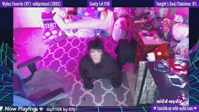 a wild wylie appears on @MyFreeCams!  cum catch me if u can! top 420 p please???  https://t.co/DWLYEHv25d<a class="tags" href="/tag/myfreecams">@myfreecams</a>