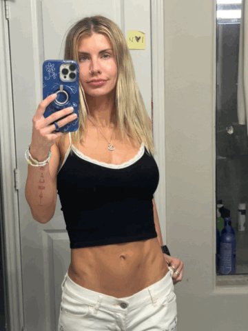 Still fitting in Abercrombie 0&rsquo;s , 20 years later  / maintain &amp; sharpen 💪🏿 https://t.co/MuHiMhC7Ls