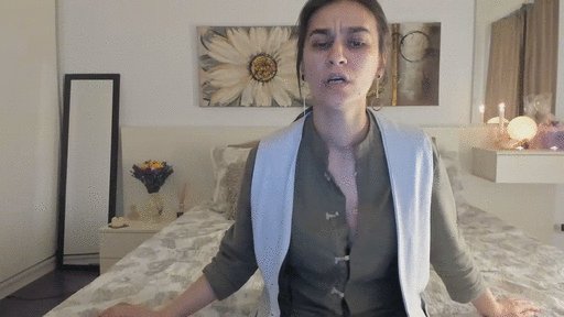 I'm online @MyFreeCams! #onmfc https://t.co/lGvxREFXjC 💚 https://t.co/V7VbZsH496<a class="tags" href="/tag/myfreecams">@myfreecams</a><a href="/tag/onmfc"class="tags">#onmfc</a>