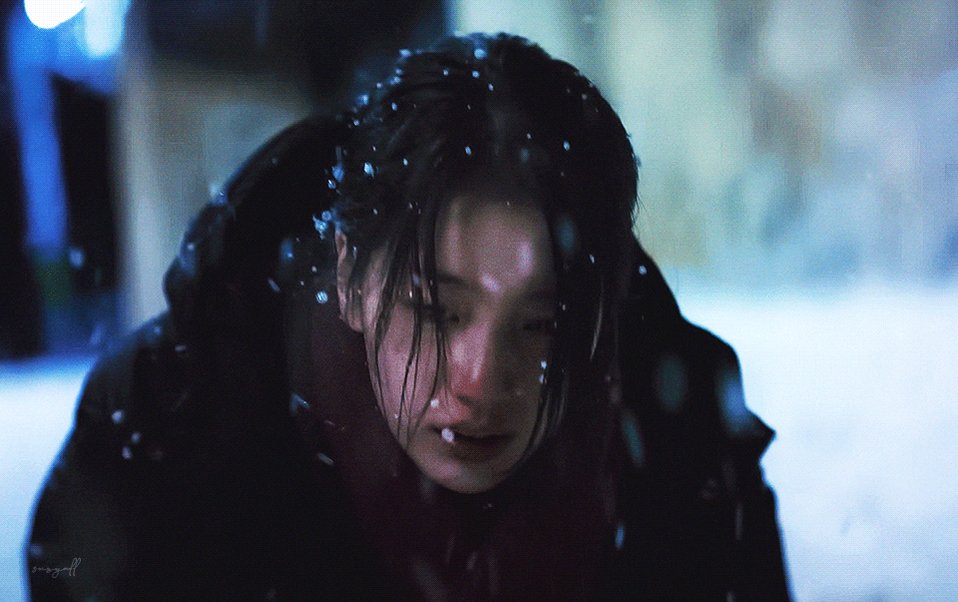 안나 감독판 후기 🎞️ 유미로 태어나 안나로 살게 된 인물의 이야기로, 수지의 새로운 모습을 많이 볼 수 있던 드라마 처음엔 조금 답답한 감정도...