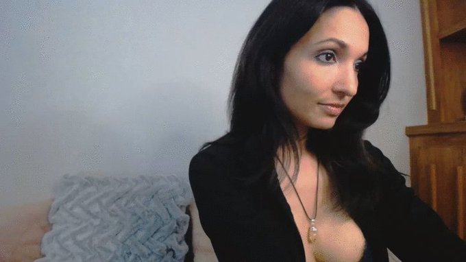 I&#039;m online!  @MyFreeCams! #onmfc https://t.co/7yLCQX8kqQ 💚 https://t.co/qLmAZIi5ty<a class="tags" href="/tag/myfreecams">&#64;myfreecams</a><a href="/tag/onmfc"class="tags">&#35;onmfc</a>