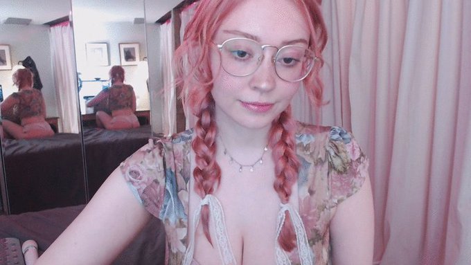 I'm online @MyFreeCams! #onmfc https://t.co/UAZXZrBy4i https://t.co/2tN14nVnbC<a class="tags" href="/tag/myfreecams">@myfreecams</a><a href="/tag/onmfc"class="tags">#onmfc</a>