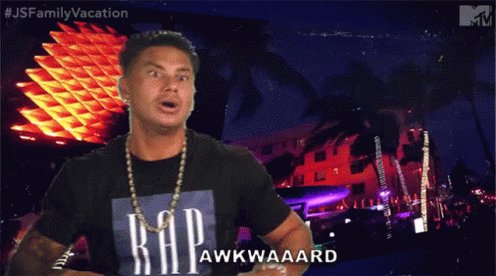 Sophie&rsquo;s friend tryna pull a robery on Rob 😂😂😂 #90DayFiance #90DayFianceHappilyEverAfter https://t.c<a href="/tag/90dayfiance"class="tags"><span>#90dayfiance</span></a><a href="/tag/90dayfiancehappilyeverafter"class="tags"><span>#90dayfiancehappilyeverafter</span></a>