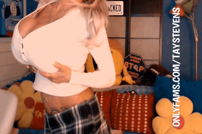 Bouncing through the afternoon with a little extra energy! 💃✨ Let&rsquo;s keep the good vibes going. #AfternoonVibes<a href="/tag/staypositive"class="tags"><span>#staypositive</span></a><a href="/tag/energyboost"class="tags"><span>#energyboost</span></a><a href="/tag/afternoonvibes"class="tags"><span>#afternoonvibes</span></a>