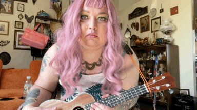 Someday I&rsquo;ll wonder why I thought bar chords were so difficult! https://t.co/dGwgs0Z7R1<a href="/tag/lips"class="tags"><span>#lips</span></a><a href="/tag/tongue"class="tags"><span>#tongue</span></a>