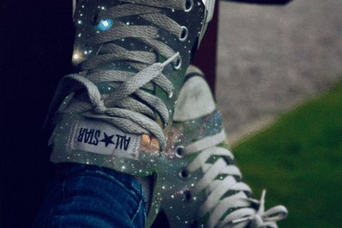 im getting all my converse out https://t.co/3h8gsC4XQl<a href="/tag/zoezane"class="tags"><span>#zoezane</span></a>