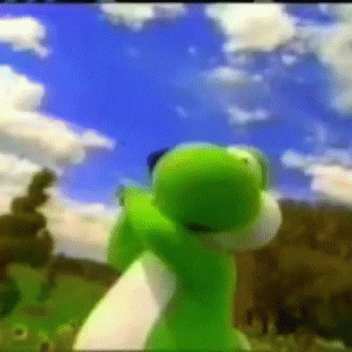 青空を背景にしたアニメキャラクター