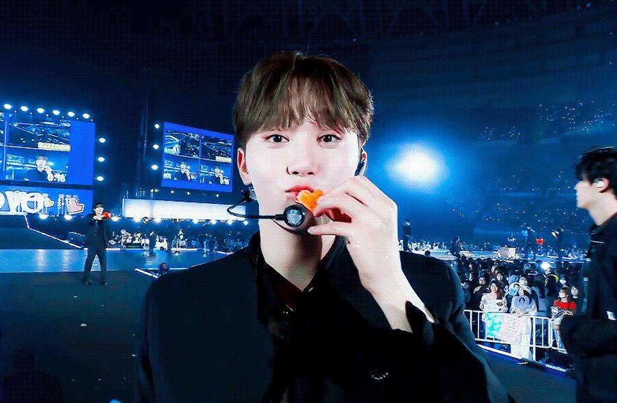 BOO 🍊🧸 (@B00KWAN_) / X