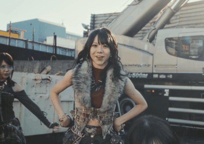 I just made 11 billion liar liner gifs kirara