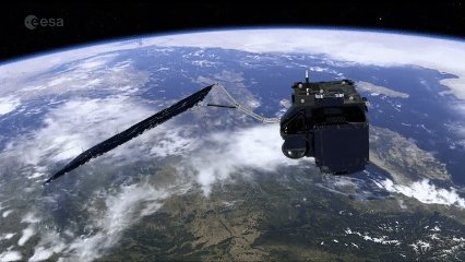 Artist’s illustration of Copernicus Sentinel-3C in orbit above Earth, with a long solar array extended to one side. The spacecraft flies over cloud-covered land and ocean, with Earth’s curved horizon visible in the background against the darkness of space.